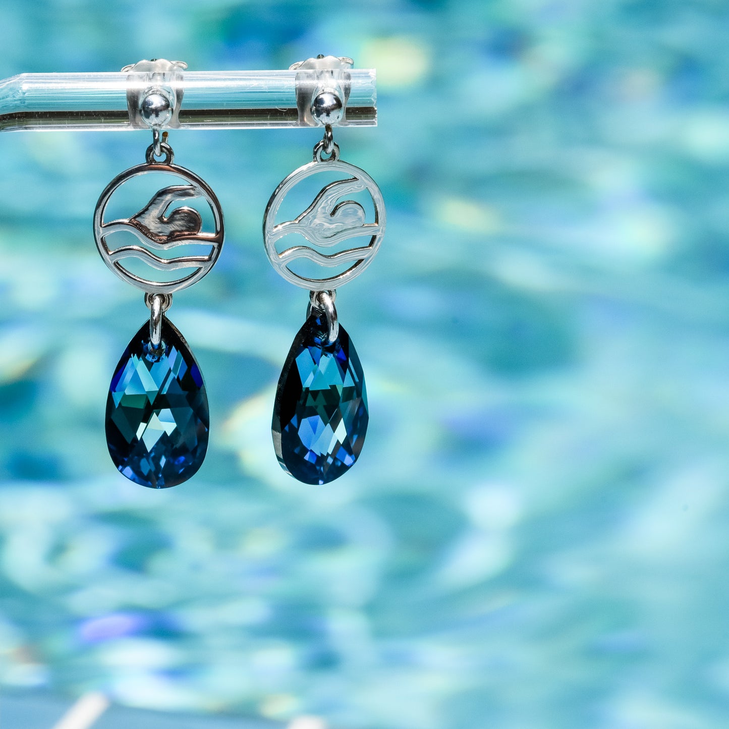 Swim Small Dangle Earrings (Post Style)